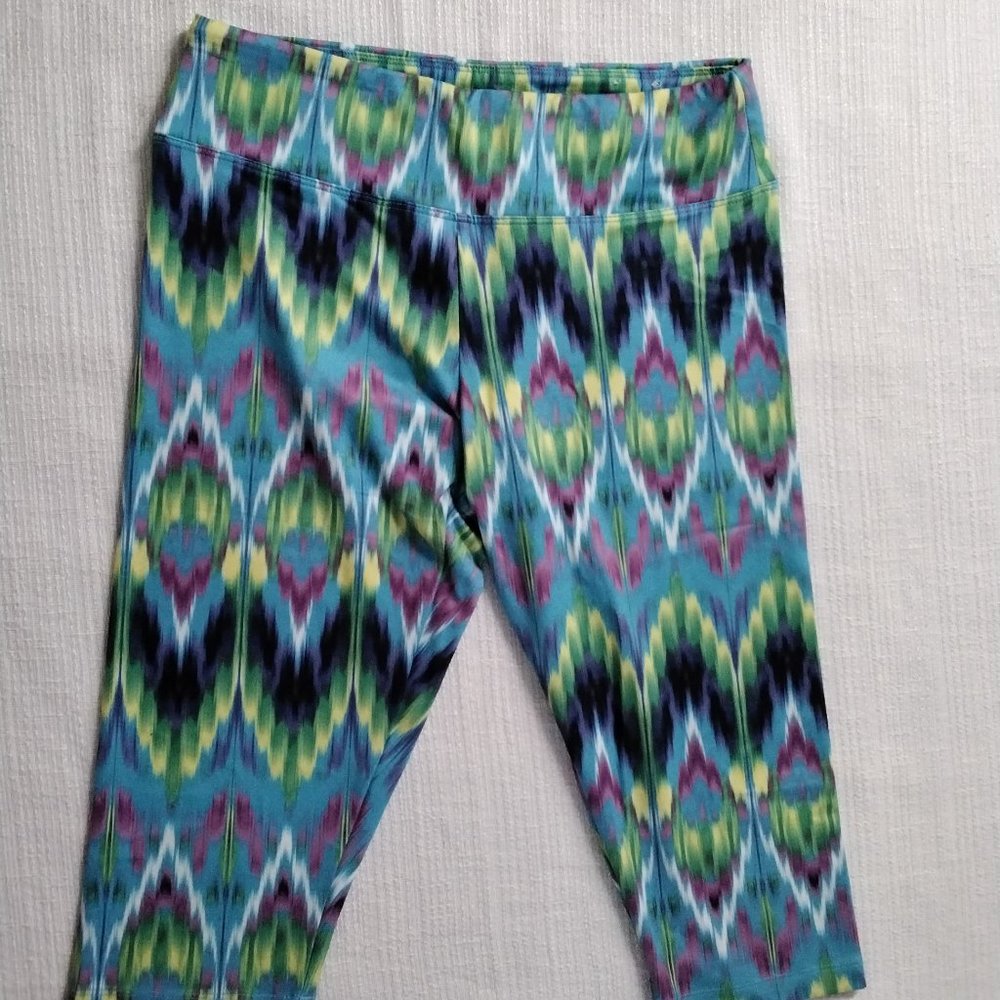BALANCE COLLECTION Active wear Stretch Capri Yoga Size M Bright Multicolor *229